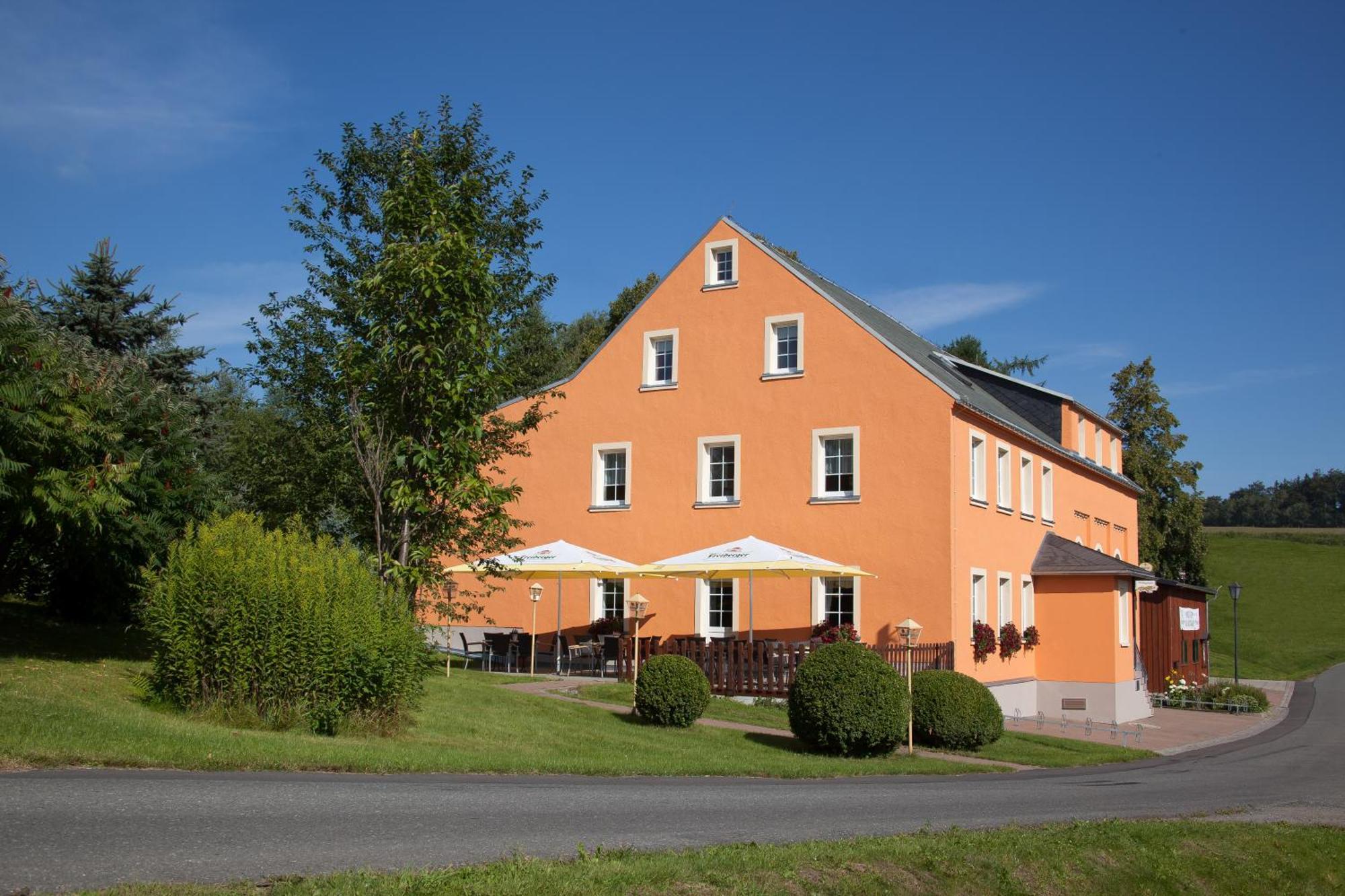 Hotel Wolfsgrunder Festhof Dorfchemnitz Exteriér fotografie